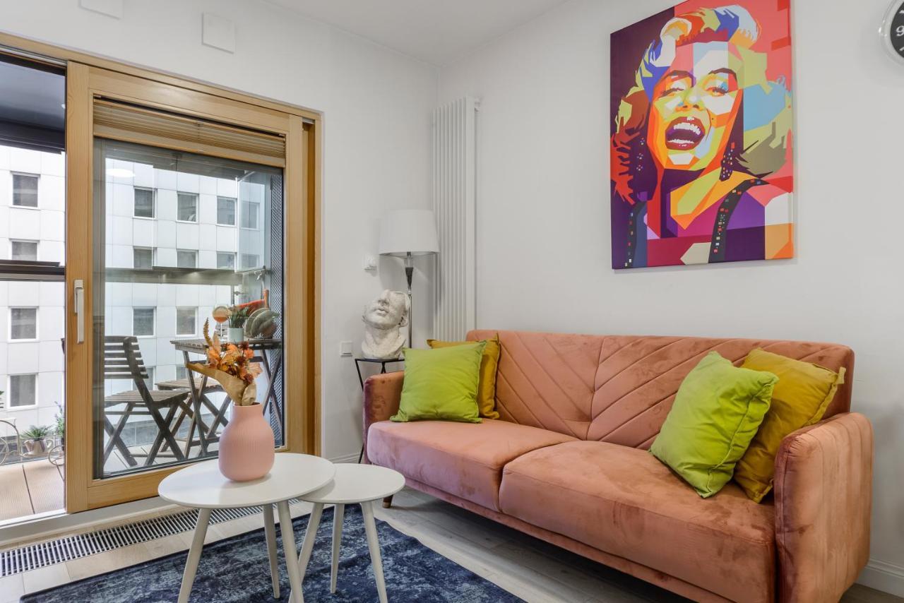 ורשה Lumina Luxury Apartments In Mennica Residence מראה חיצוני תמונה