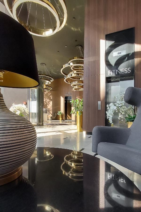 ורשה Lumina Luxury Apartments In Mennica Residence מראה חיצוני תמונה